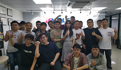 上海达内IT培训班2019年5月开班盛况